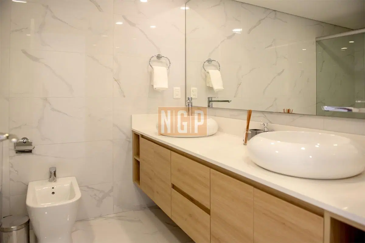 Apartamento en Mansa - Punta del Este en venta de 3 dormitorios. 5