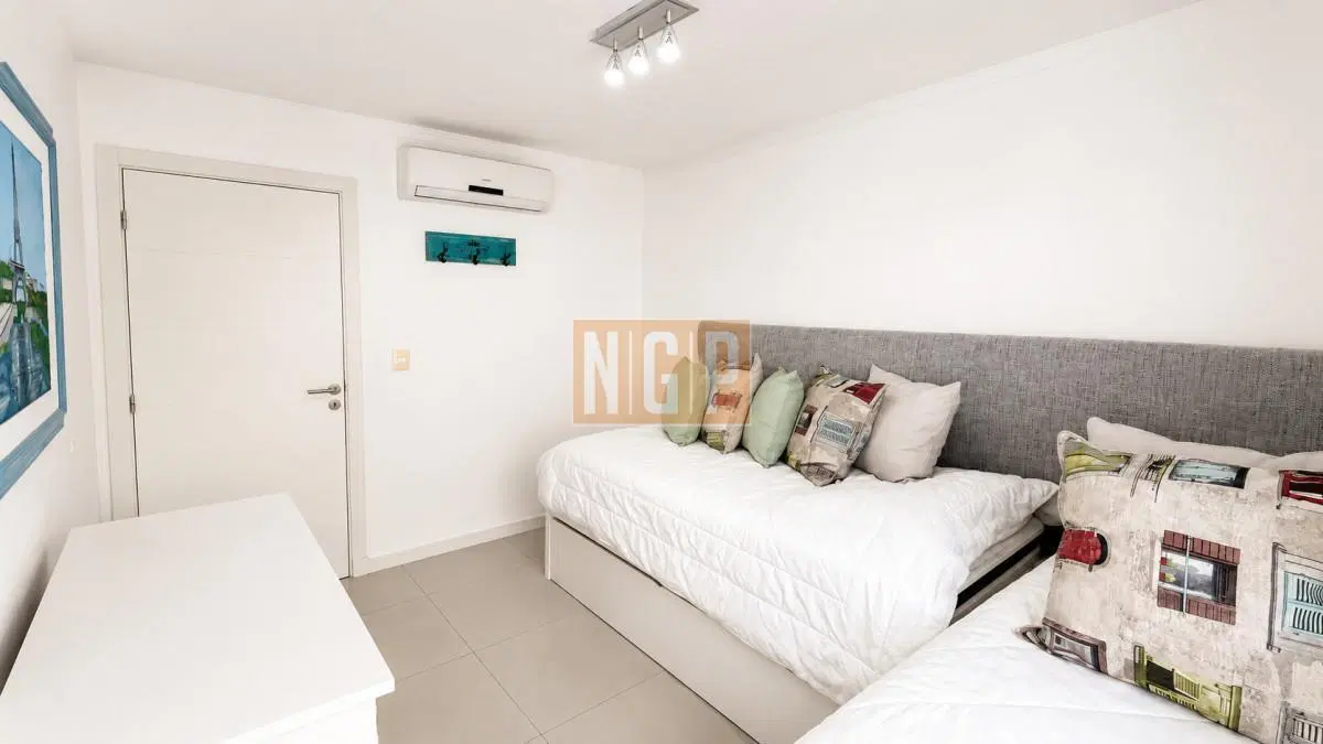 Apartamento en venta de 2 dormitorios en Punta del Este 5
