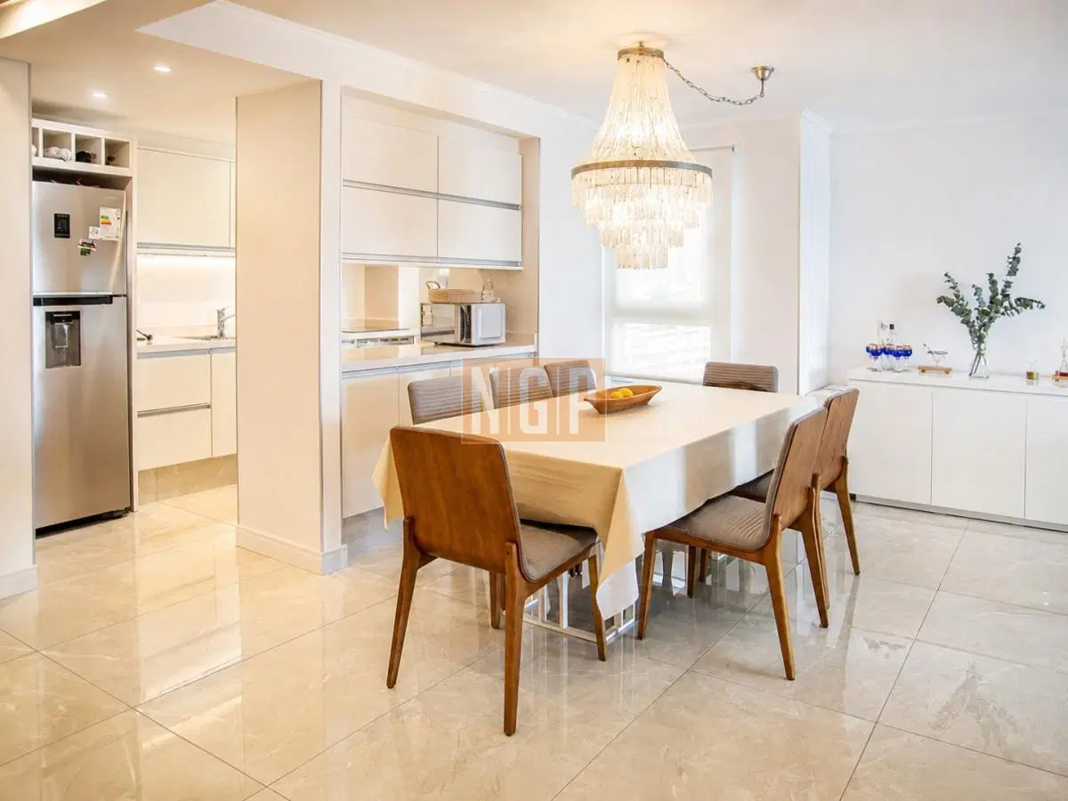 Departamento de 2 dormirorios en venta en Miami Boulevard, Punta del Este 3