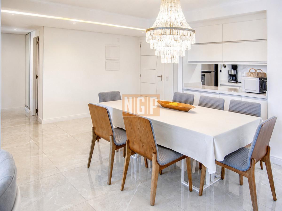 Departamento de 2 dormirorios en venta en Miami Boulevard, Punta del Este