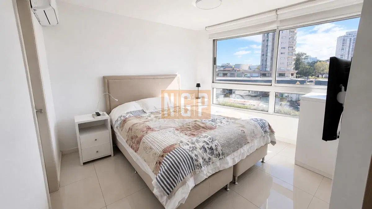 Apartamento en venta de 3 dormitorios en Punta del Este 3