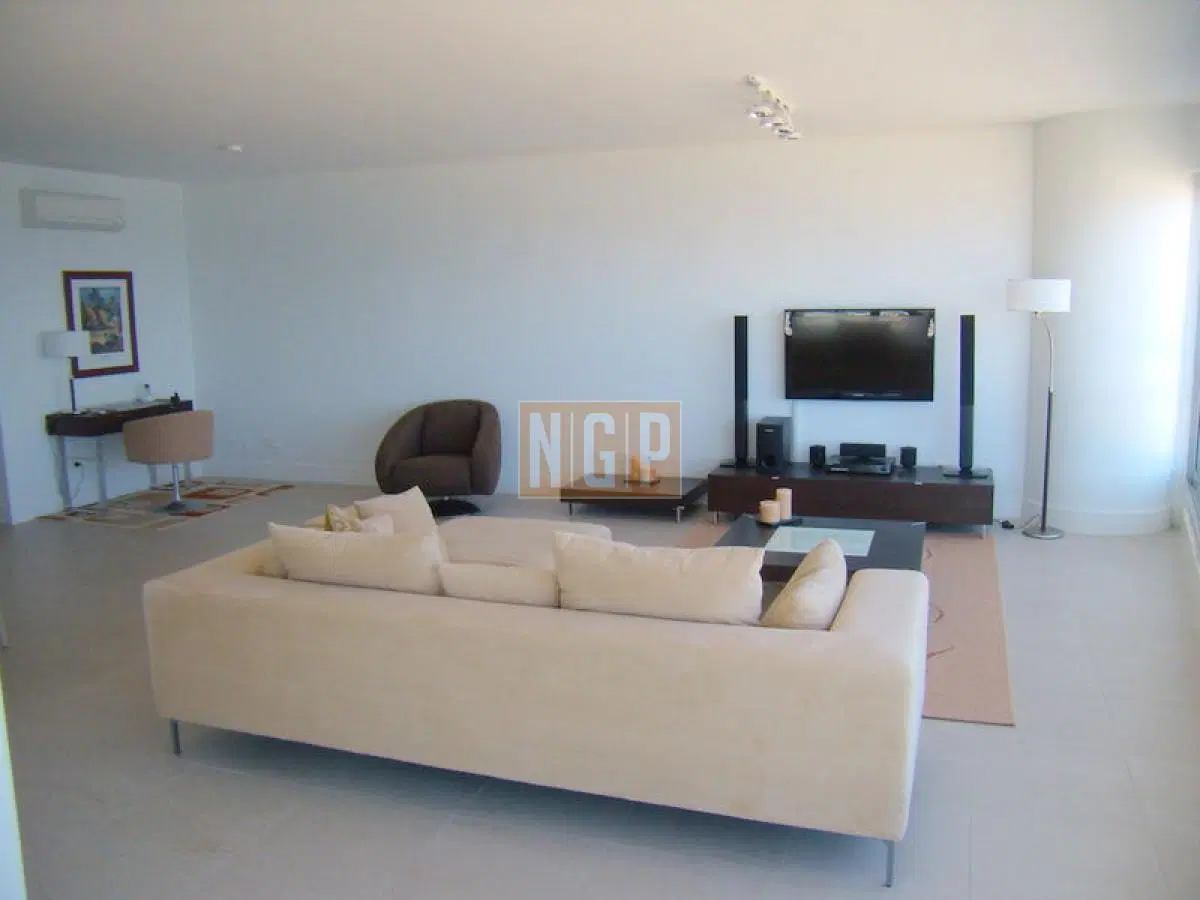 Apartamento en Venta de 3 dormitorios en Torre Le parc , Punta del este 4
