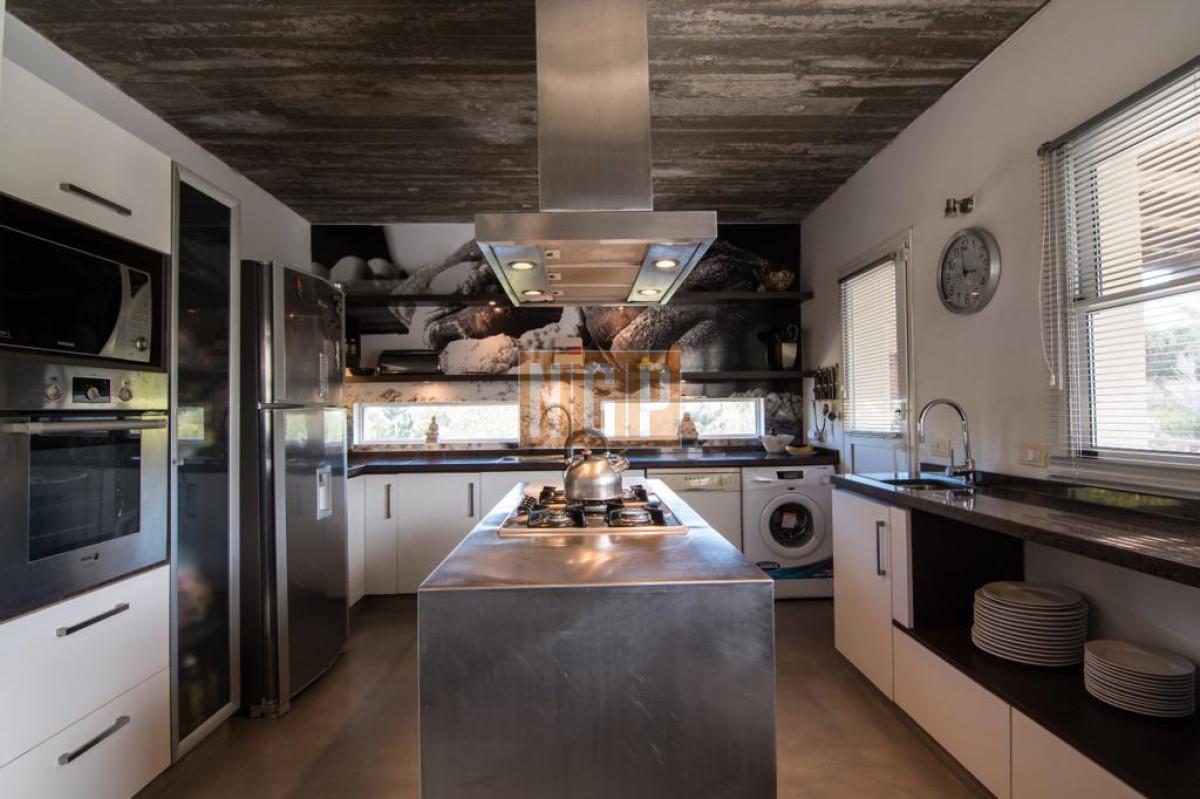 Foto de Venta casa de 4 dormitorios frente al mar, imagen 5