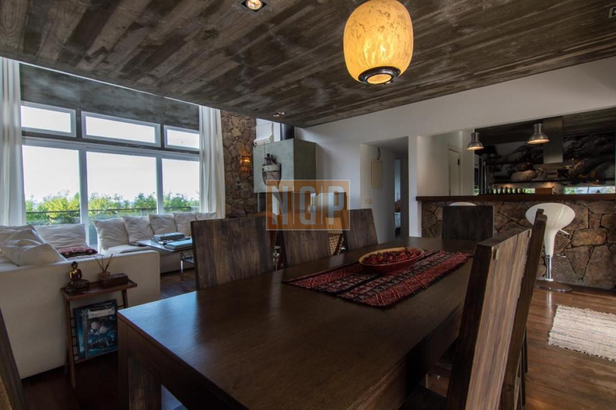 Foto de Venta casa de 4 dormitorios frente al mar, imagen 4