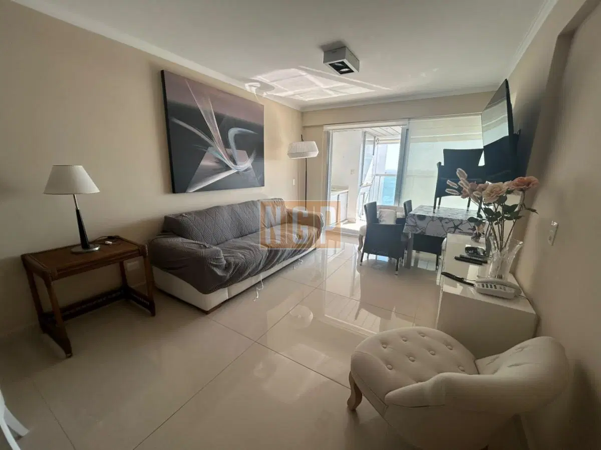 departamento playa mansa con servicios 4