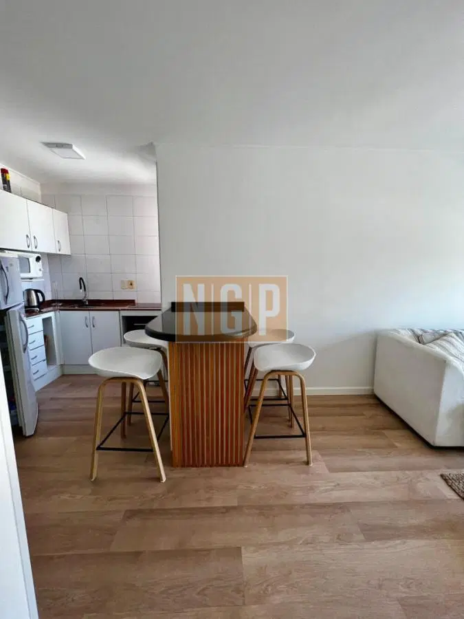 Apartamento a pasos del mar en playa brava 5