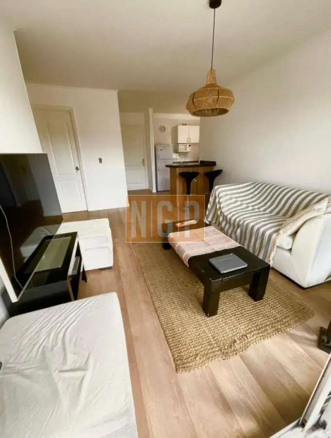 Apartamento a pasos del mar en playa brava 2