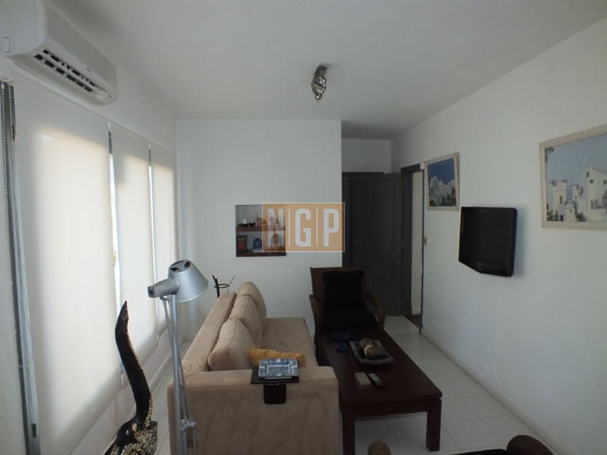 Foto de HERMOSA CASA A POCAS CUADRAS DEL MAR, imagen 3