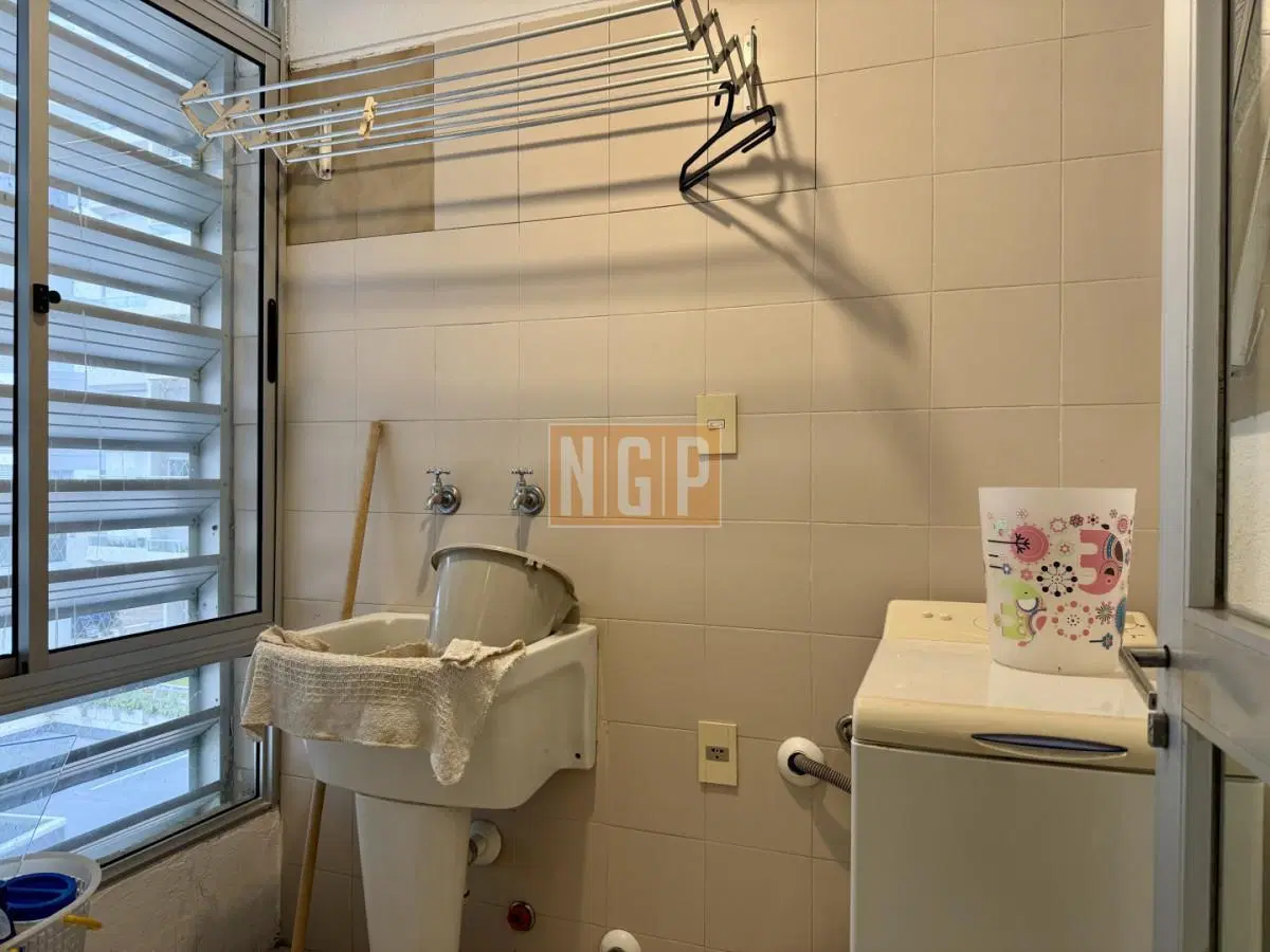 Excelente oportunidad en Torre Marina II 2 dormitorio 4
