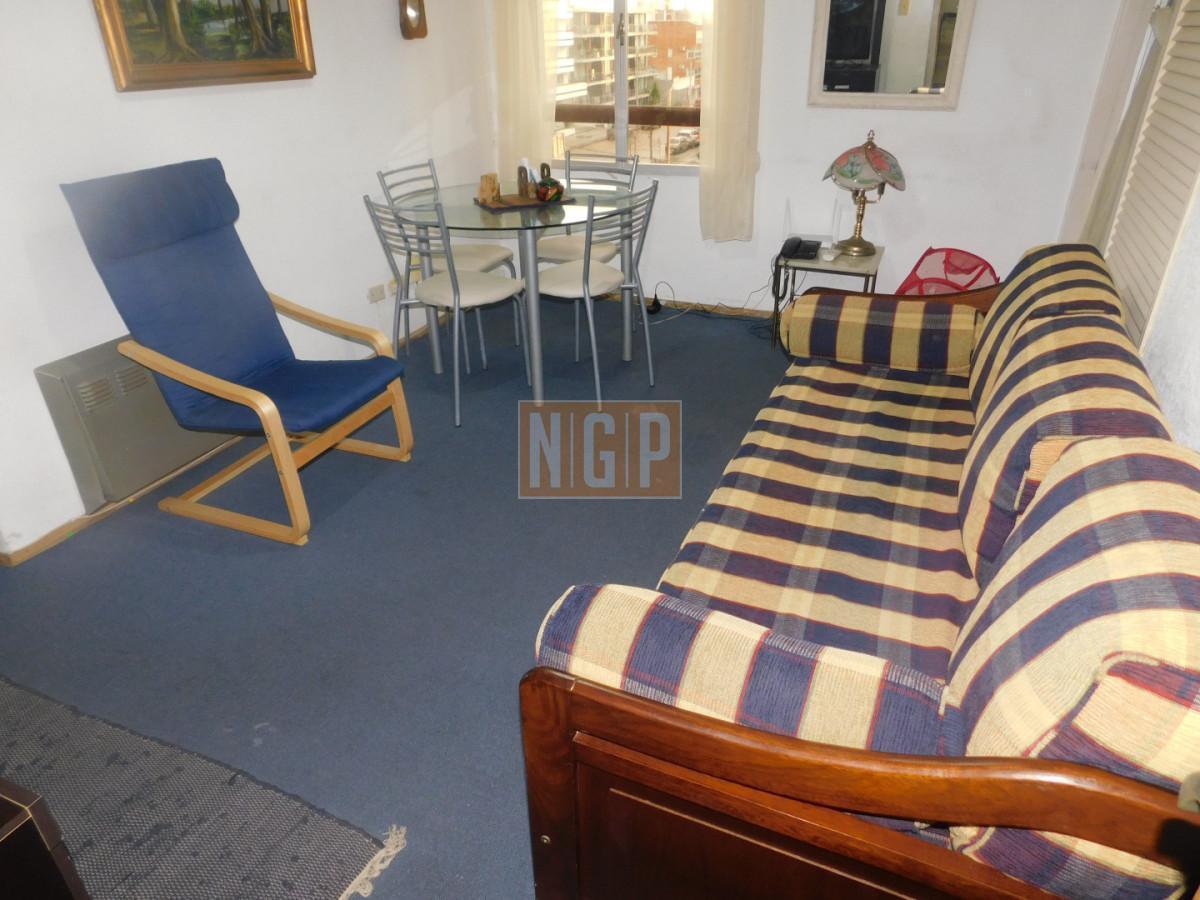 Foto de APARTAMENTO EN VENTA 1 DORMITORIO PENINSULA, imagen 2