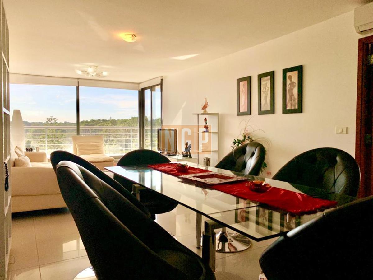 Foto de Vende apartamento de 3 dormitorios con vista espectacular, en Roosevelt- Punta del Este, imagen 1