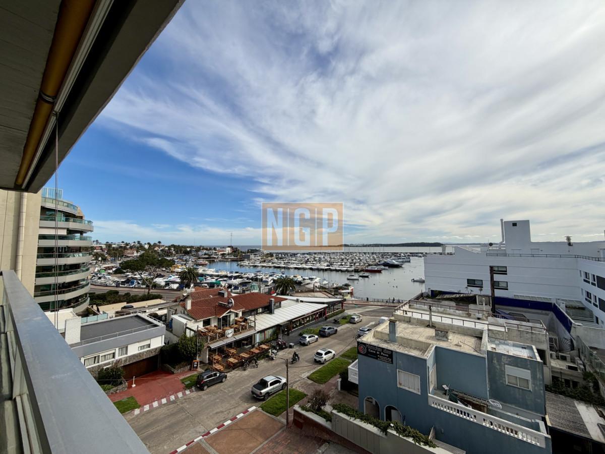 Foto de Exclusivo apartamento en venta y alquiler en Edificio El Monarca Piso 4 con inigualable vista al pue, imagen 3
