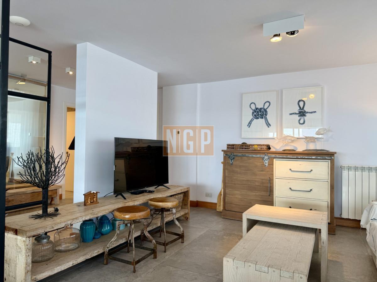 Foto de Exclusivo apartamento en venta y alquiler en Edificio El Monarca Piso 4 con inigualable vista al pue, imagen 1