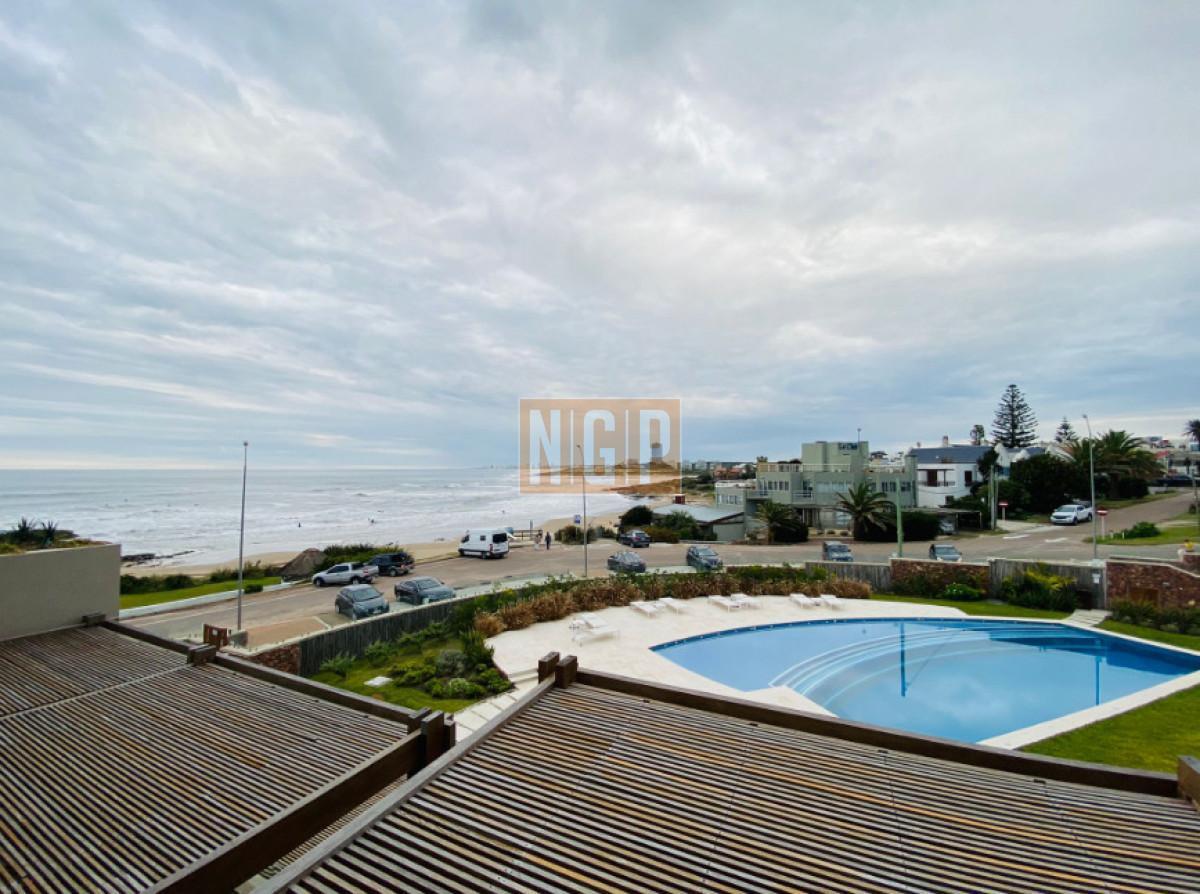 Foto de Apto. primera linea con vista al mar, imagen 3