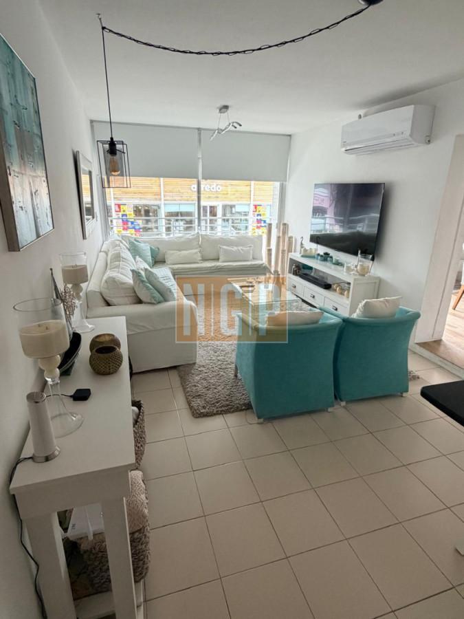 Foto de Apartamento tipo casa en plena pensula, imagen 1