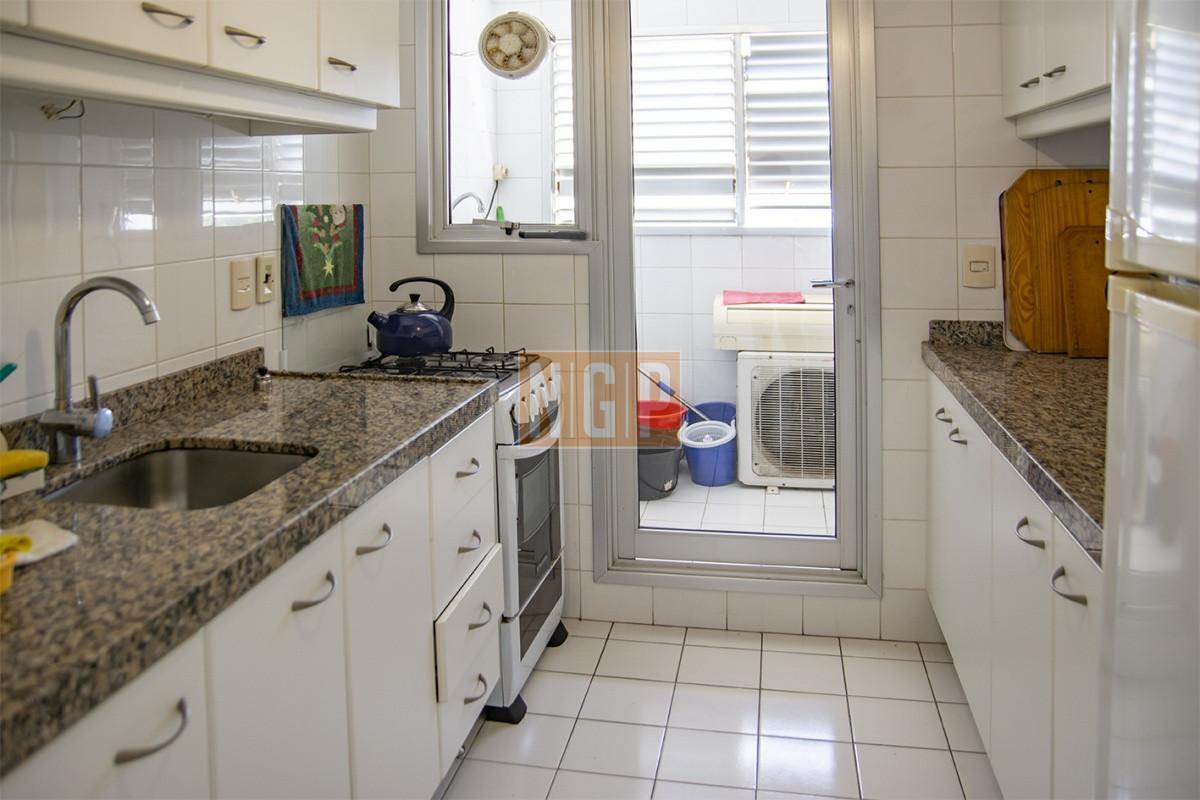 Foto de En venta apartamento de 3 dormitorios con muy buena vista a la bahía, imagen 3