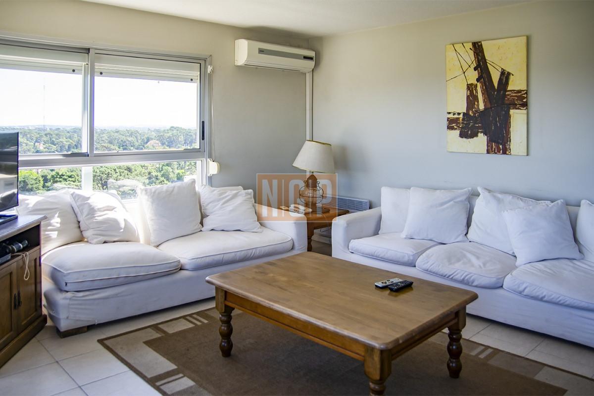 Foto de En venta apartamento de 3 dormitorios con muy buena vista a la bahía, imagen 1