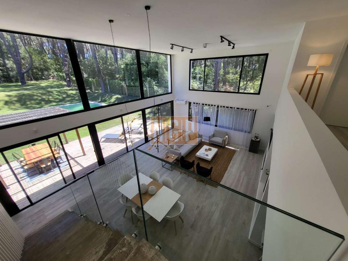 Foto de Venta casa 4 dormitorios. Playa Brava, Punta del Este, imagen 2