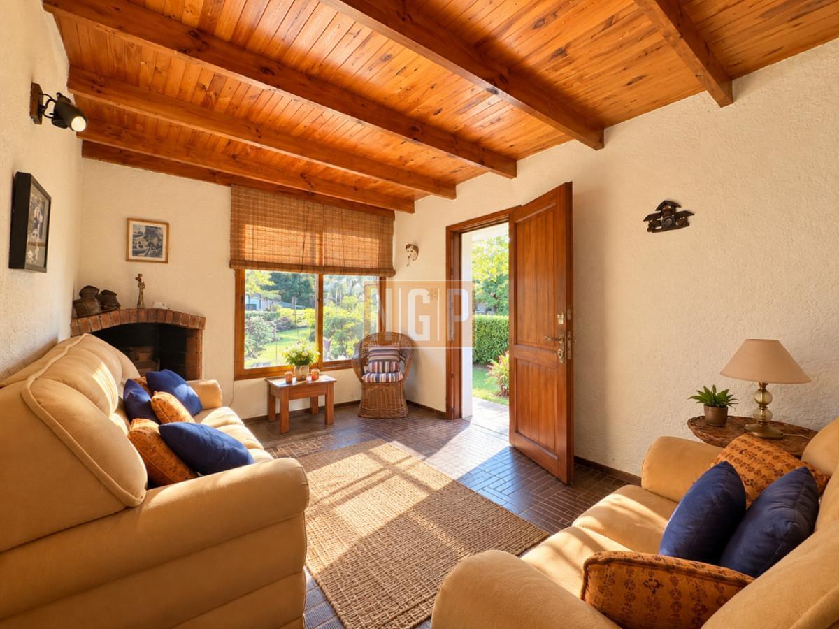 Foto de VENTA CASA PH PINARES - MALDONADO, imagen 1