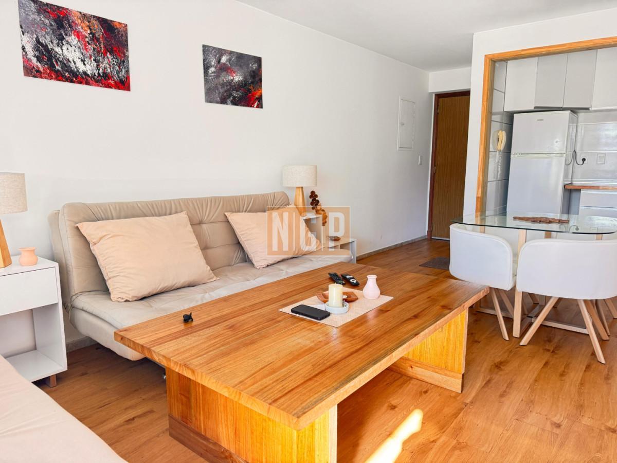 Foto de APARTAMENTO EN PLENA PENINSULA CUENTA CON EXCELENTE TERRAZA, imagen 3
