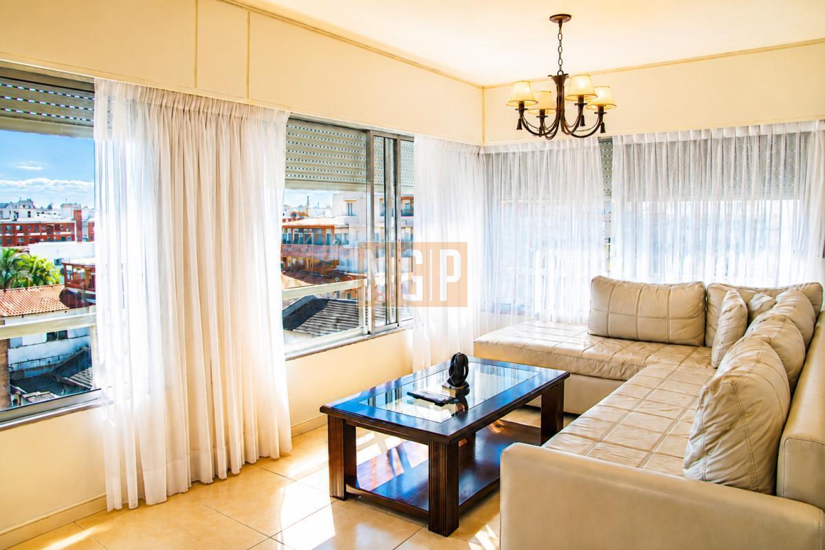 Foto de Vende y alquila apartamento de 2 dormitorios en Peninsula, Punta del, imagen 4