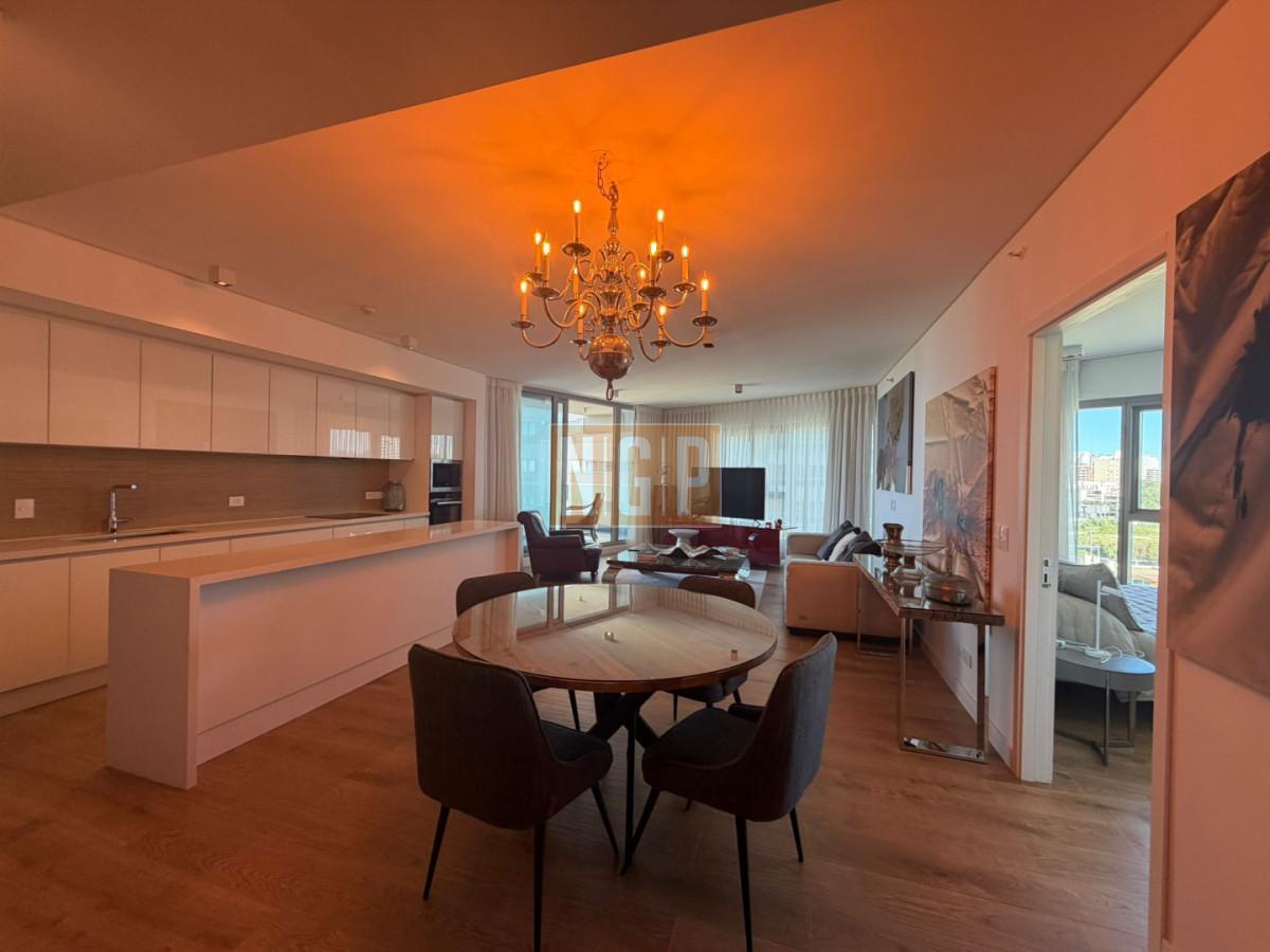 Foto de Apartamento en Venta de 2 dormitorios en Torre Trump , Punta del este, imagen 4