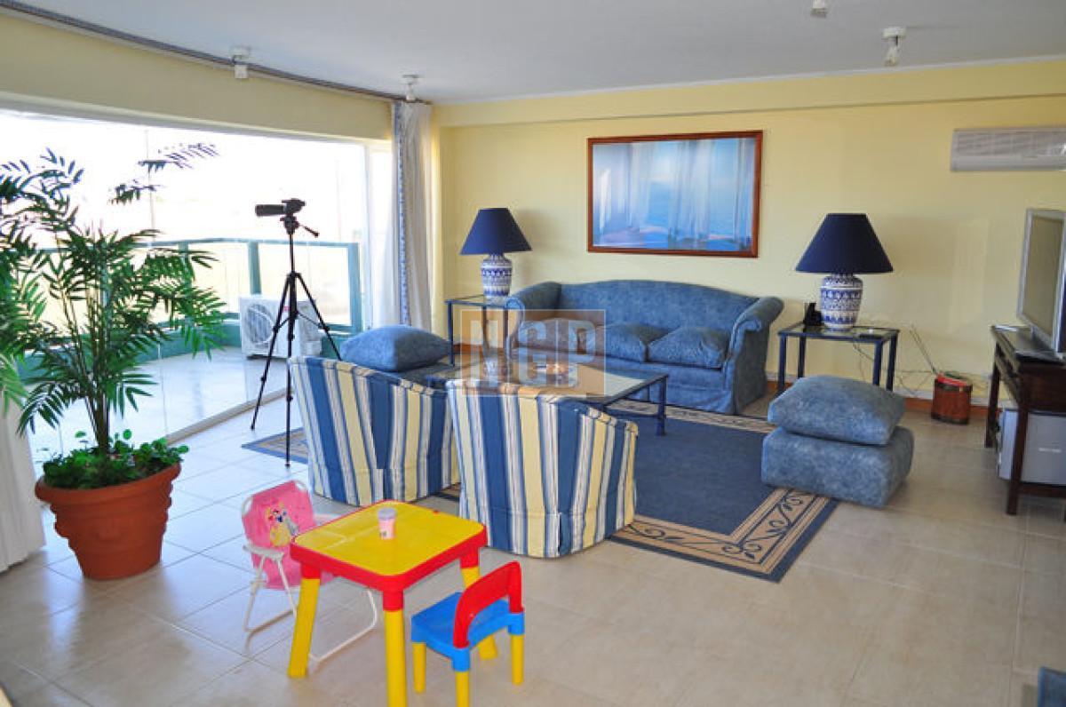 Foto de DIVINO FRENTE AL MAR, imagen 3