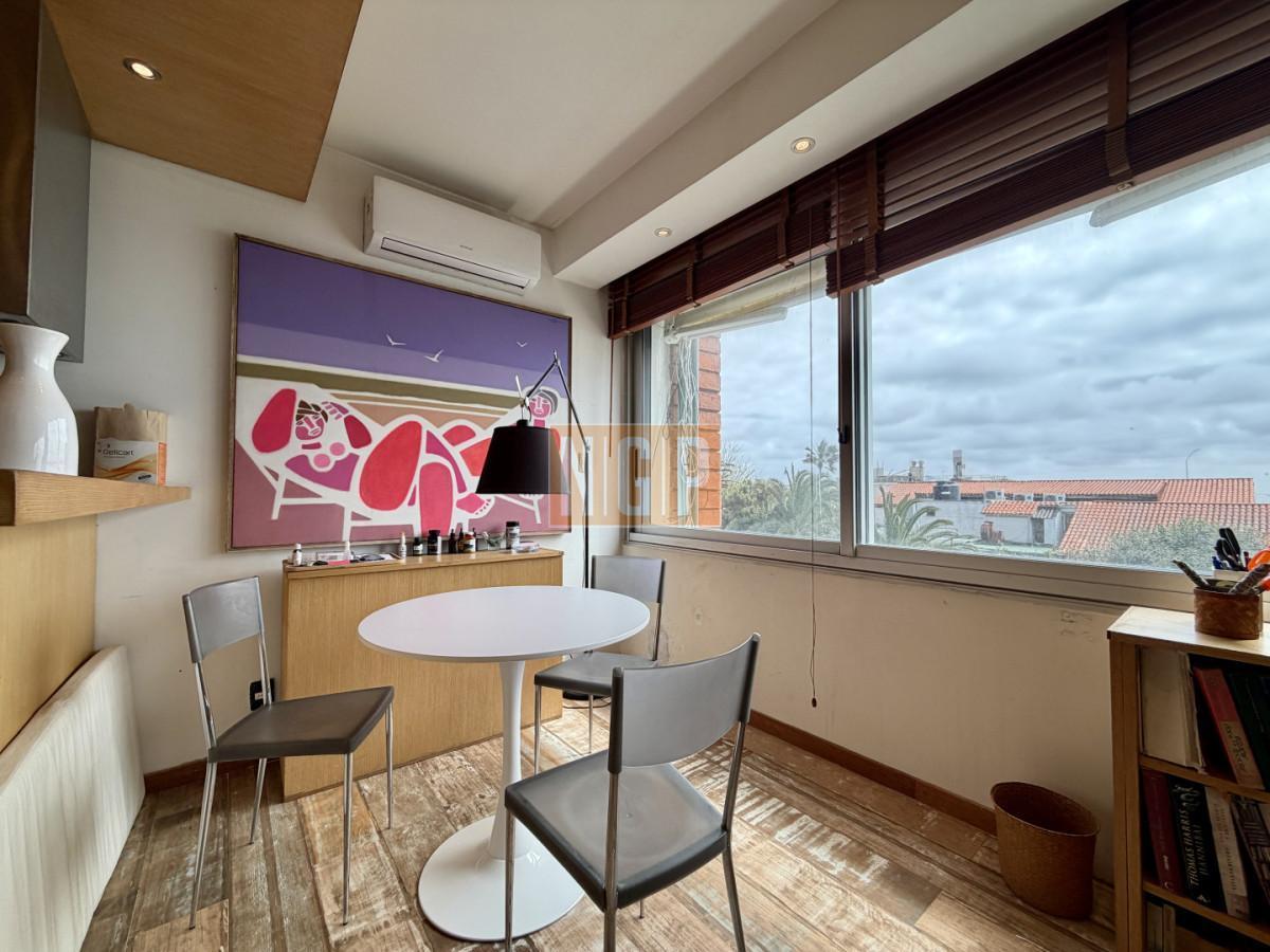Foto de Apartamento con vistas a la Isla Gorriti en el Puerto de Punta del Este, imagen 3
