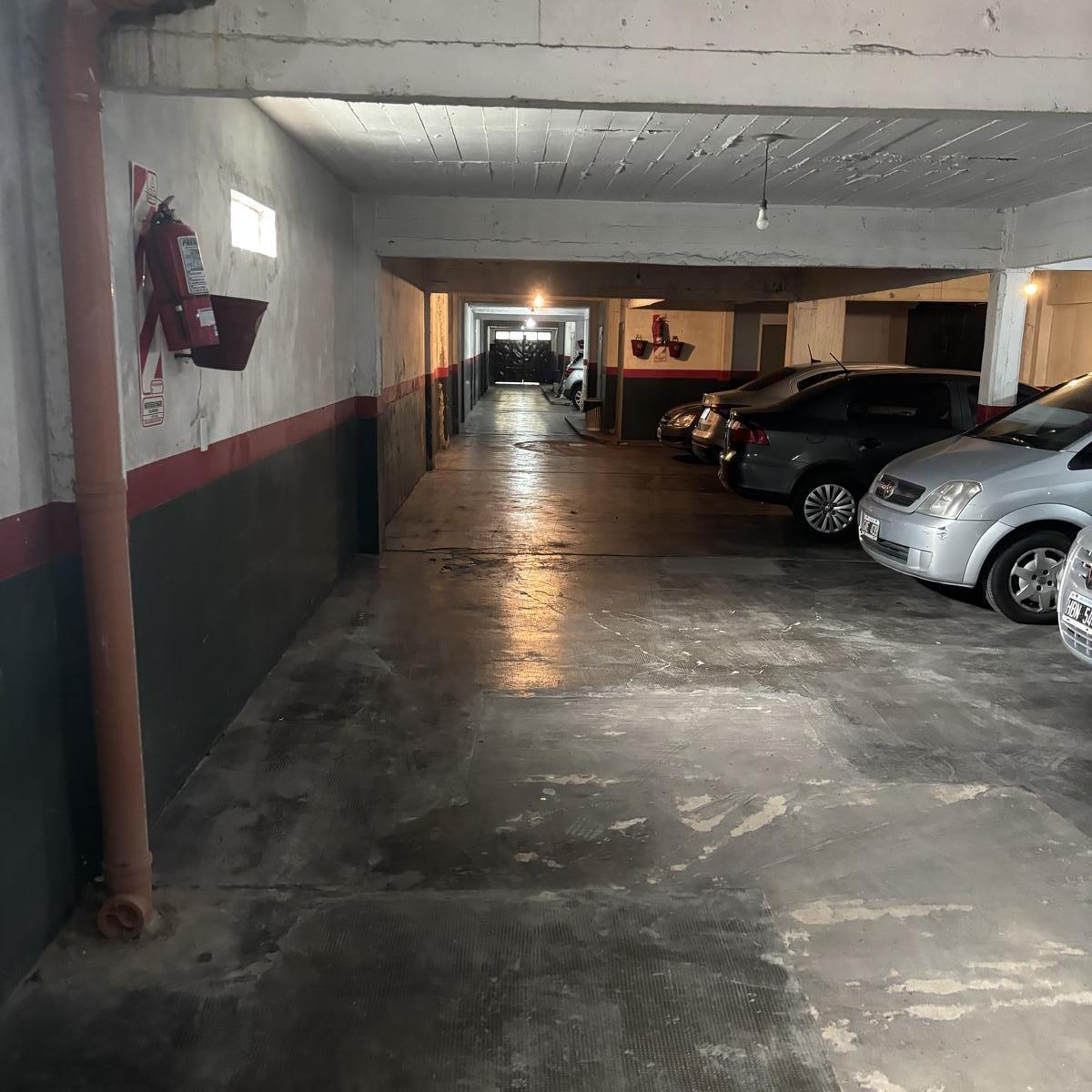 Foto de Cochera en Almagro, imagen 2