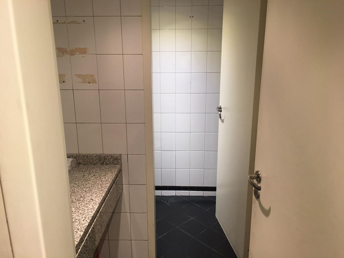 Foto de Venta - Oficina - San Nicolás - 320 m2 - 2 cocheras - buena vista, imagen 3