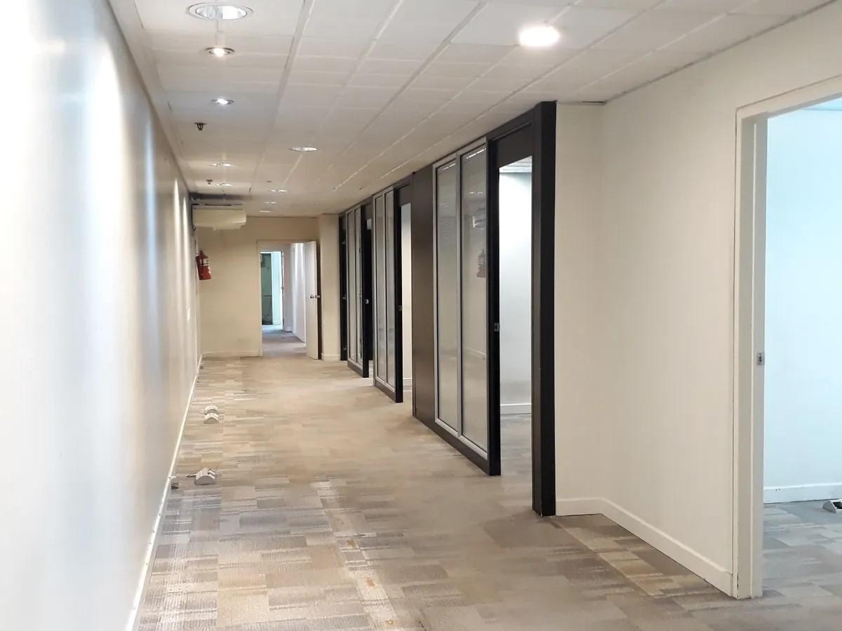 Foto de Alquiler - Oficina AAA - San Nicolás - Bouchard - piso 535 m2 - 4, imagen 4