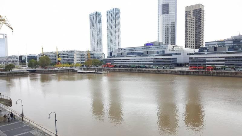 Venta Regia Oficina en Dock con Excelente Vista Al Dique y Puente de La Mujer! U$450.000 con Coch 5