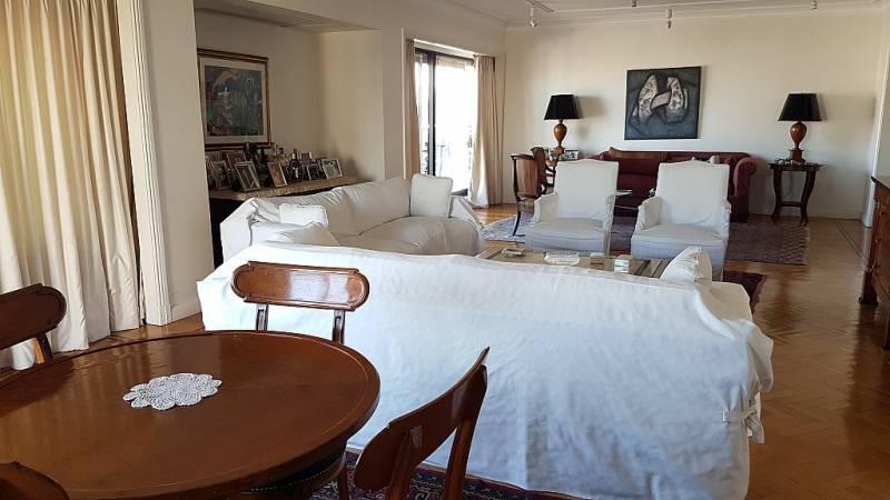 Venta - Departamento - Recoleta - Piso Alto - 335 m² - 3 Dorm. - 3 Cocheras 2