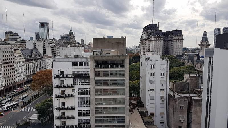 ALQUILER PISO ALTO OF. Corporativas AAA 280 m2 de alfombra 3 Coch. USD 4.300