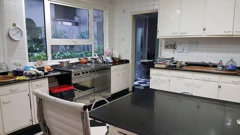 Venta Regio Piso Bajo 360 m² con Vista a Parques Muy Luminoso 4 Dormit 1 Cochera y Seg. 24 Hs 4