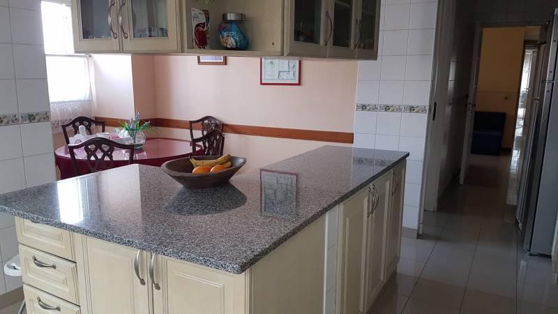 Retasado Venta Importante Piso Alto en Edif de Categoría con Vista 5