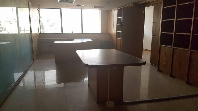 Foto de Excelente semipiso de oficina 297 m2 RECICLADO A FULL en muy buen, imagen 4
