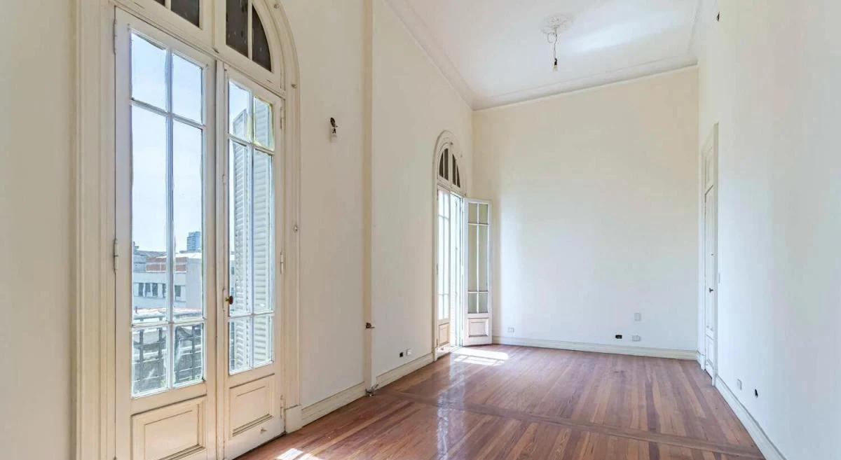 Venta - Oficina - Departamento - Monserrat - 232 m² - 7 Despachos - Reciclada 2