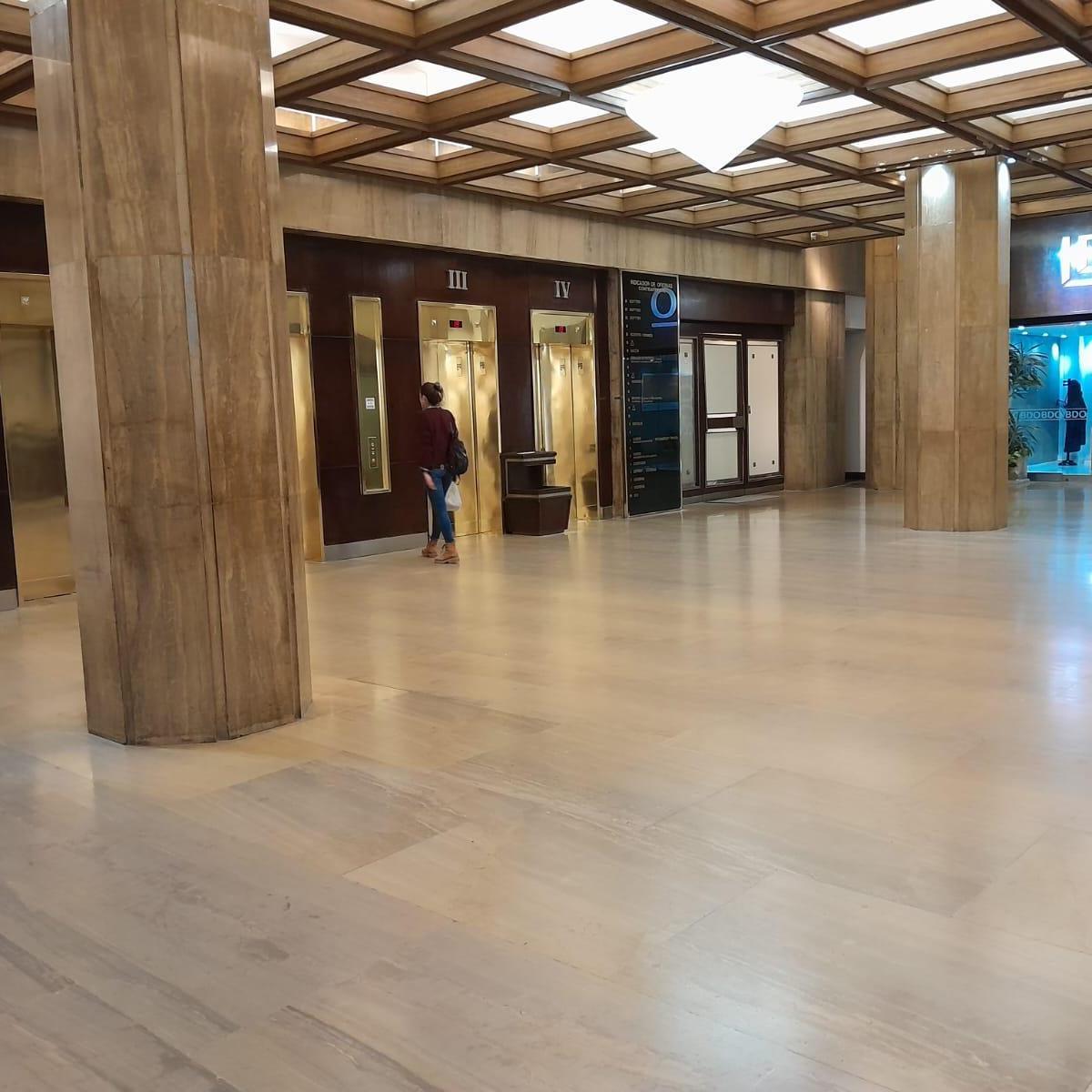 Foto de Alquiler - Oficina AA - Retiro - piso completo - 430 m2 - 4 cocheras, imagen 4