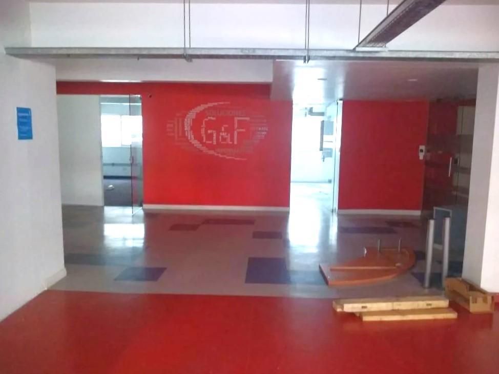 Alquiler - Oficina - San Nicolás - 205 m² - 1 Cochera - Alto 3