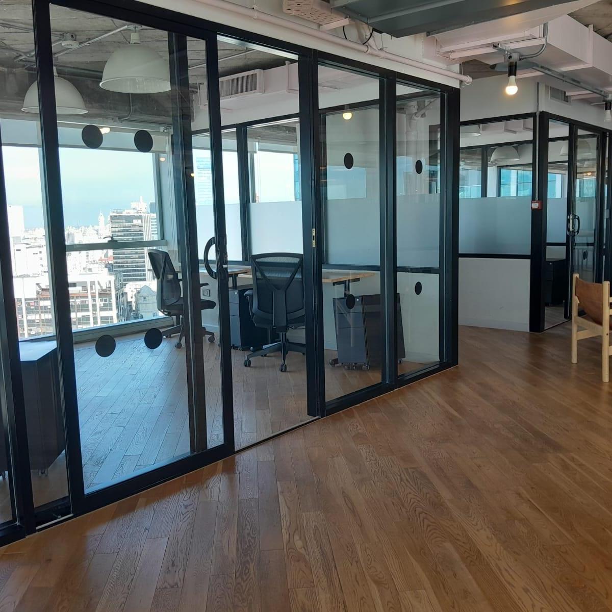 Alquiler - Oficina a + - Retiro - 500 m² - 4 Cocheras - Muy Alto 2