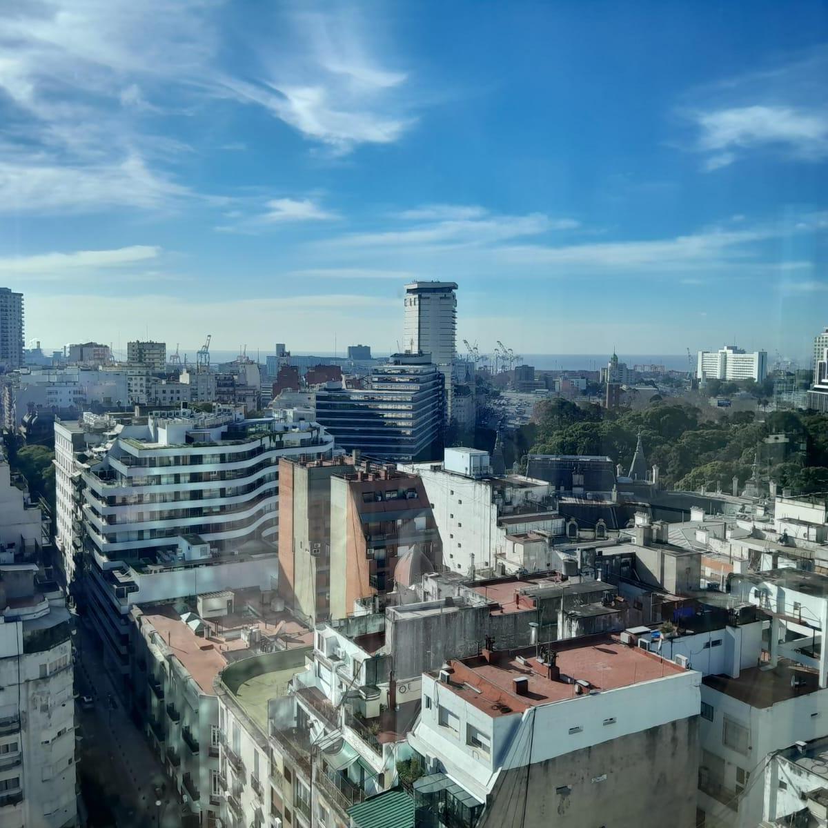 Alquiler - Oficina a + - Retiro - 500 m² - 4 Cocheras - Piso Alto 5