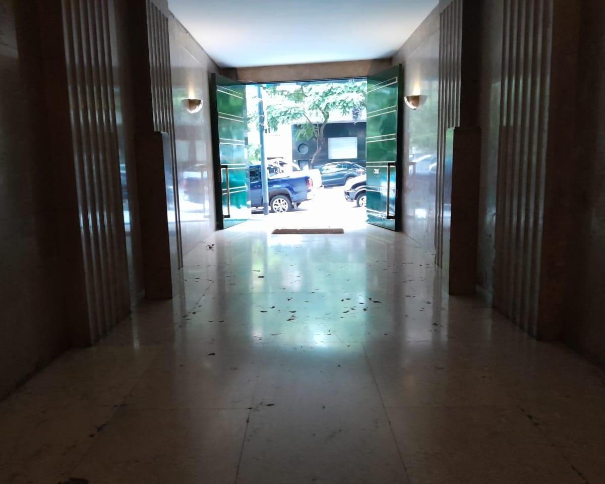 Venta - Departamento - Recoleta - 190 m² - 3 Dorm. - Dependencia - 4