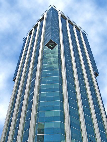 Alquiler - Oficina AAA - San Nicolás - T. Bouchard - 360 m2 - ALTO - 6 cocheras