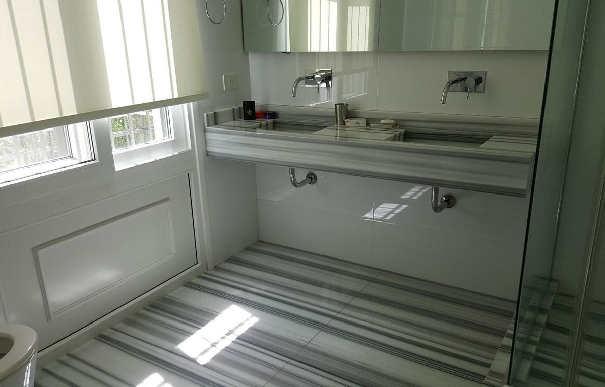 Venta - Casa - Belgrano R - 470 m² - 3 Dorm. - Jardin - Pileta - 2 Cocheras 4