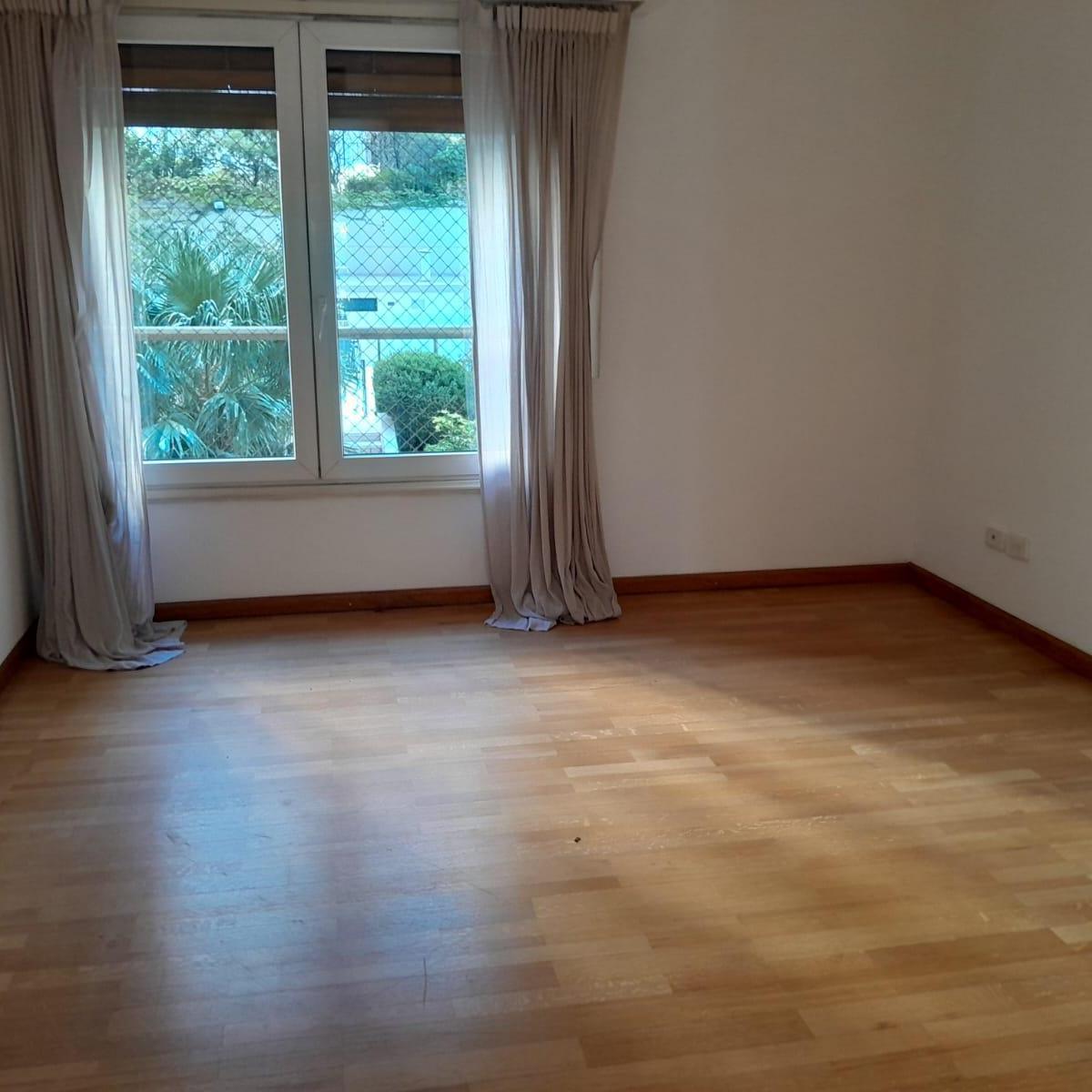 Venta - Departamento - Recoleta - Retiro - 3 Suites - Dependencia - 2 Cocheras 1