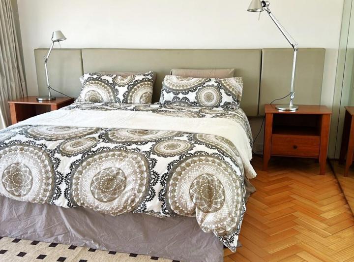 Venta - Departamento - Retiro - 180m2 - 3 dormitorios - 2 cocheras - alto 4
