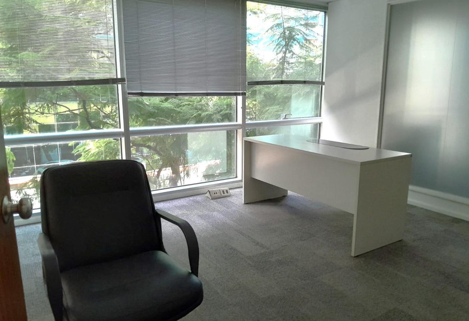 Alquiler - Oficina AAA - Puerto Madero - 663m2 - 4/6 cocheras - vista dique