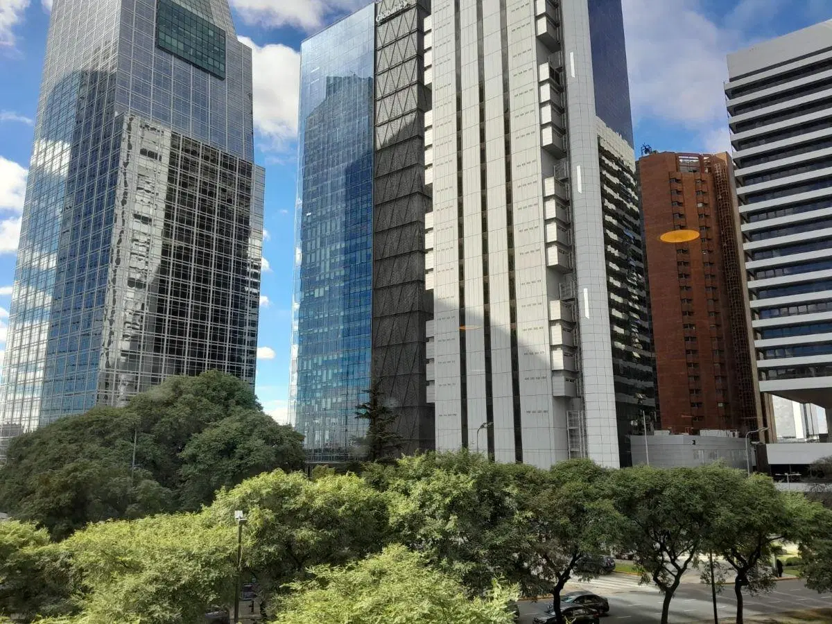 Alquiler - Oficina AA - Retiro - Catalinas - 1.135 m2 - planta libre - 8 cocheras 3