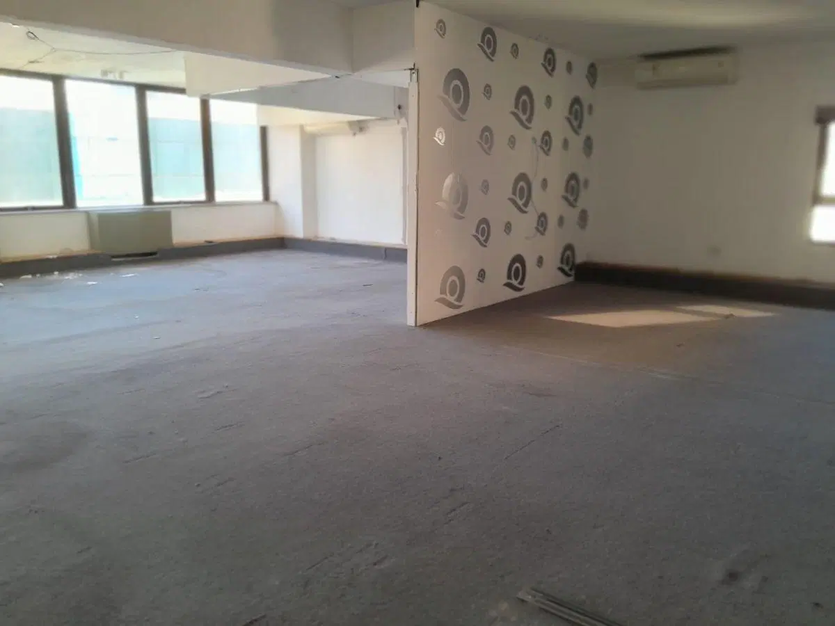Alquiler - Oficina - Retiro - San Nicol{as -semipiso - 210 m2 - 1 cochera 4